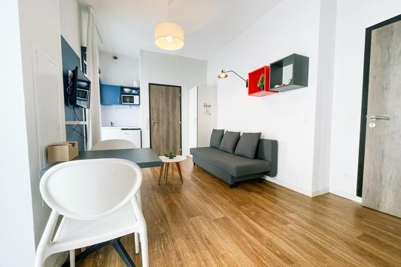 #y7 La Caserne De Bonne Private Apartment