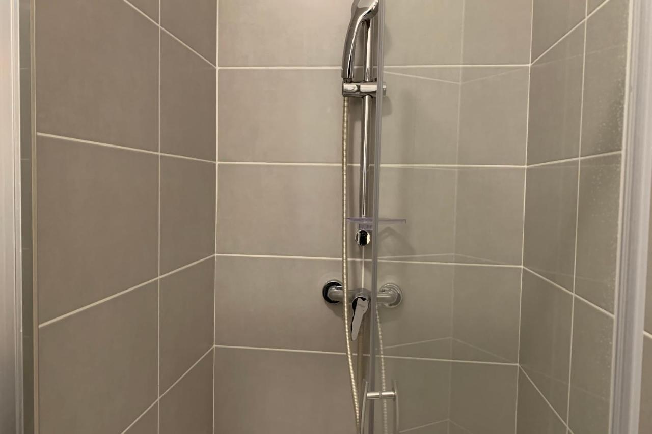 #y7 La Caserne De Bonne Private